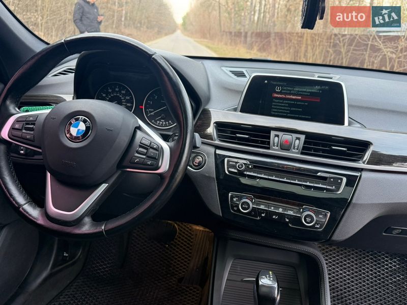 Позашляховик / Кросовер BMW X1 2017 в Ковелі