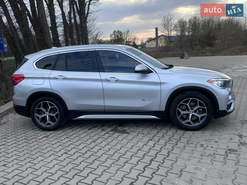 Позашляховик / Кросовер BMW X1 2016 в Львові фото 6 Позашляховик / Кросовер BMW X1 2016 в Львові
