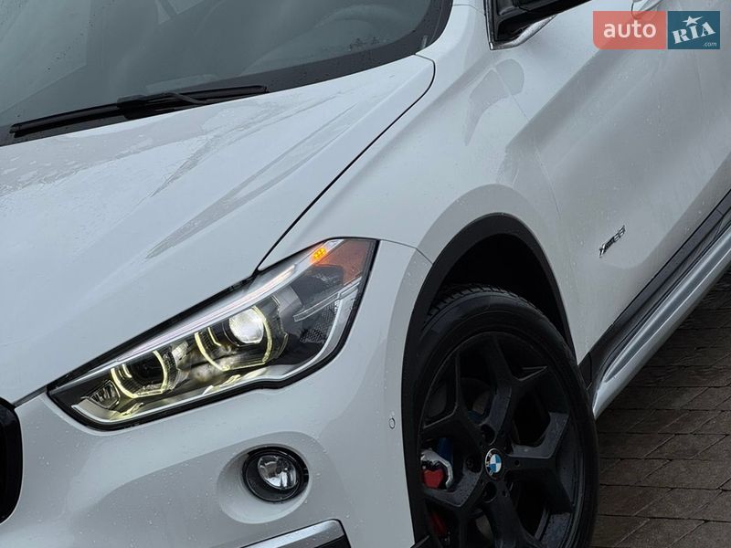 Внедорожник / Кроссовер BMW X1 2016 в Коломые