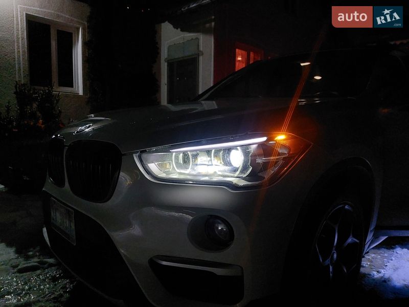 Внедорожник / Кроссовер BMW X1 2016 в Коломые