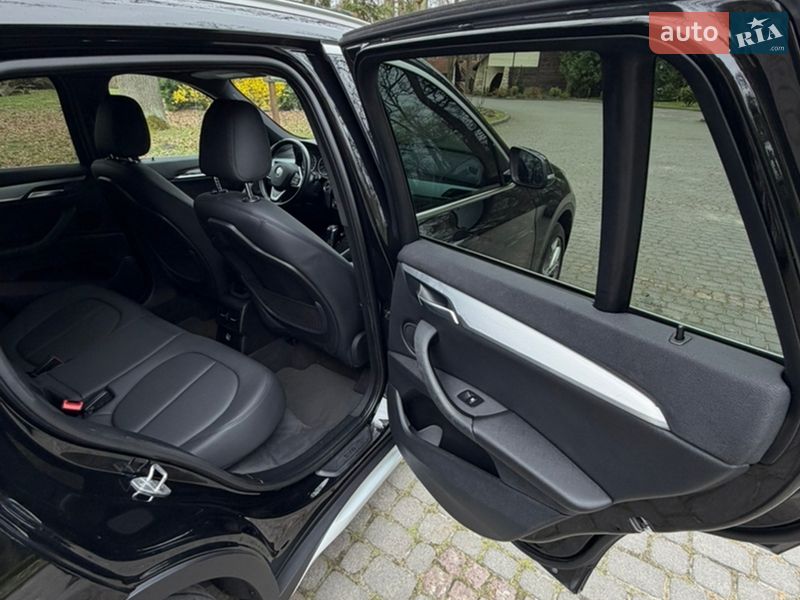 Позашляховик / Кросовер BMW X1 2016 в Львові фото 18 Позашляховик / Кросовер BMW X1 2016 в Львові
