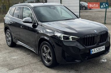 Внедорожник / Кроссовер BMW X1 2023 в Киеве