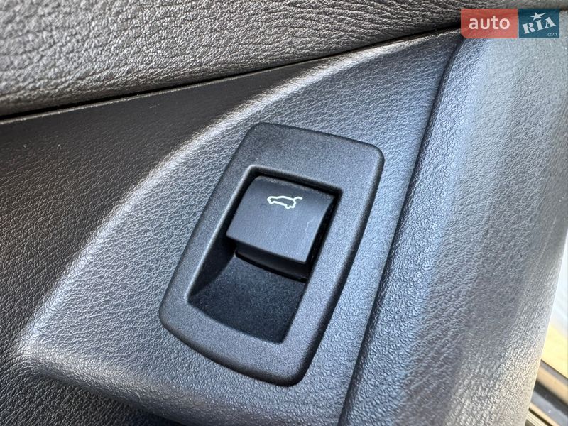 Позашляховик / Кросовер BMW X1 2018 в Києві фото 26 Позашляховик / Кросовер BMW X1 2018 в Києві