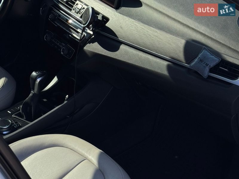 Внедорожник / Кроссовер BMW X1 2017 в Киеве фото 19 Внедорожник / Кроссовер BMW X1 2017 в Киеве