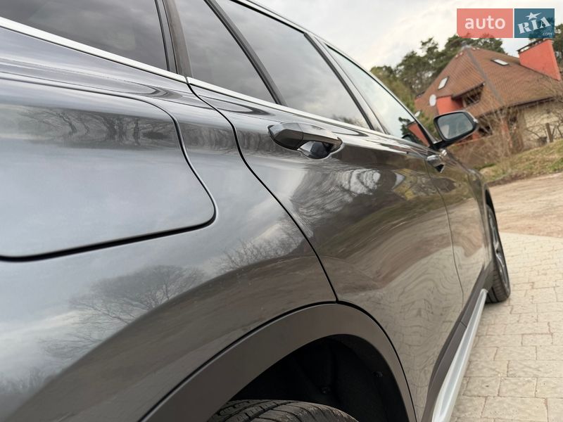 Позашляховик / Кросовер BMW X1 2018 в Львові