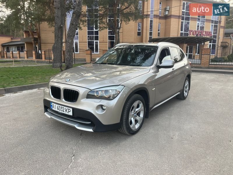 Внедорожник / Кроссовер BMW X1 2010 в Броварах