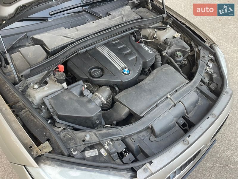 Внедорожник / Кроссовер BMW X1 2010 в Броварах