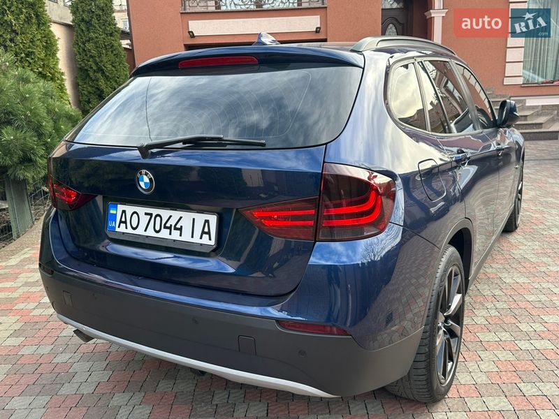 Позашляховик / Кросовер BMW X1 2011 в Мукачевому