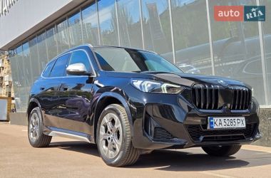 Внедорожник / Кроссовер BMW X1 2023 в Киеве