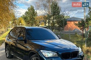 Внедорожник / Кроссовер BMW X1 2014 в Львове