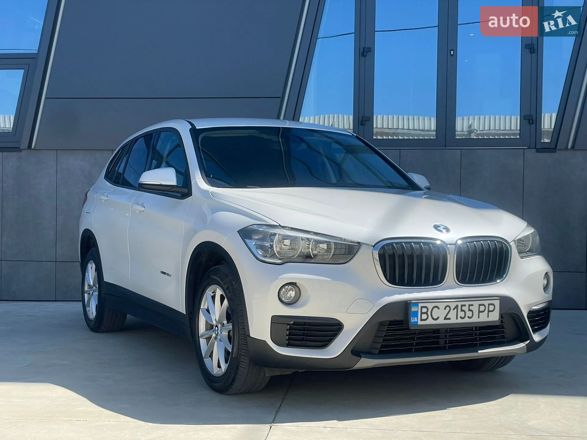 2015 BMW X1 - мініатюра 3