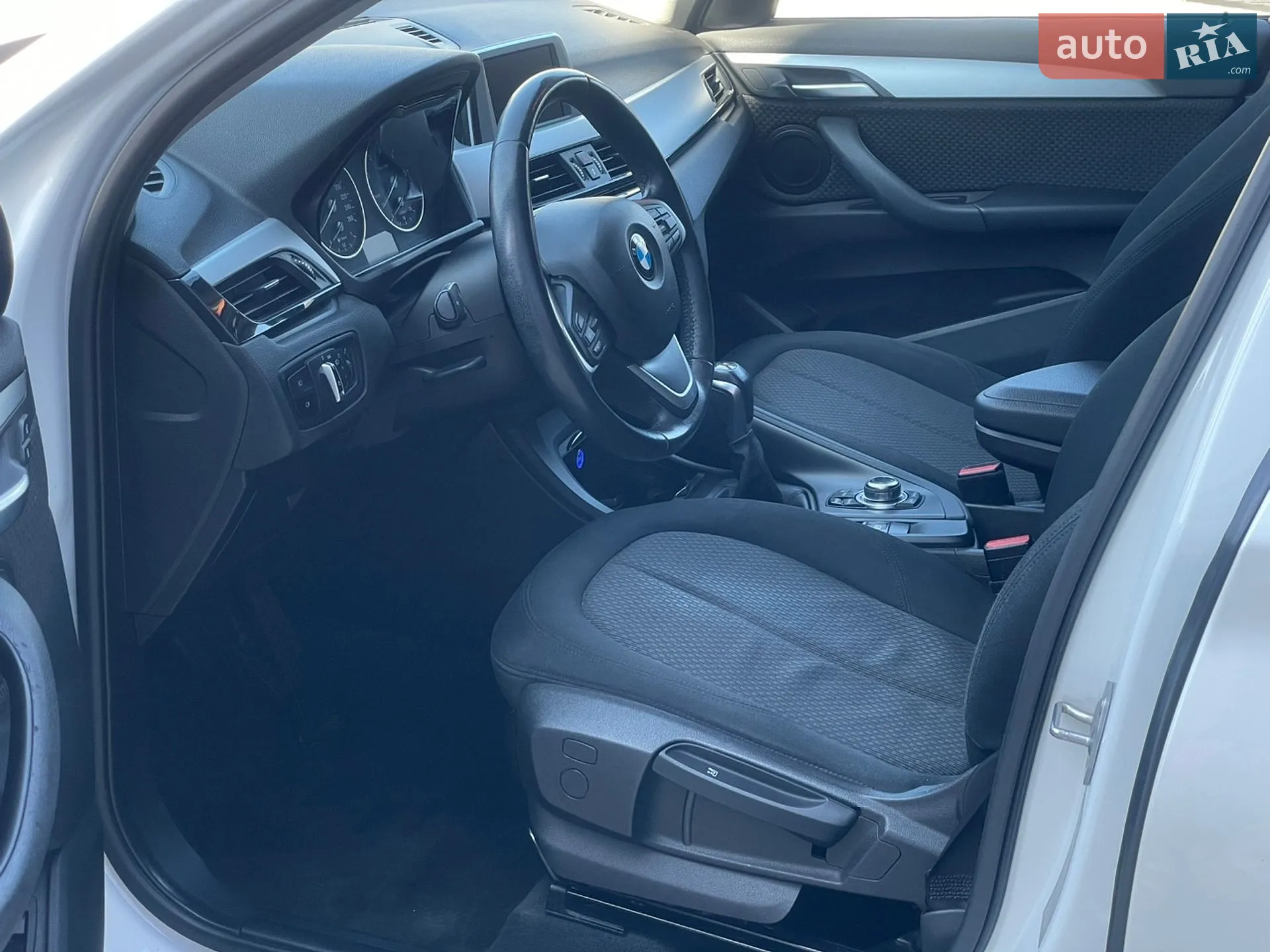 2015 BMW X1 - мініатюра 16