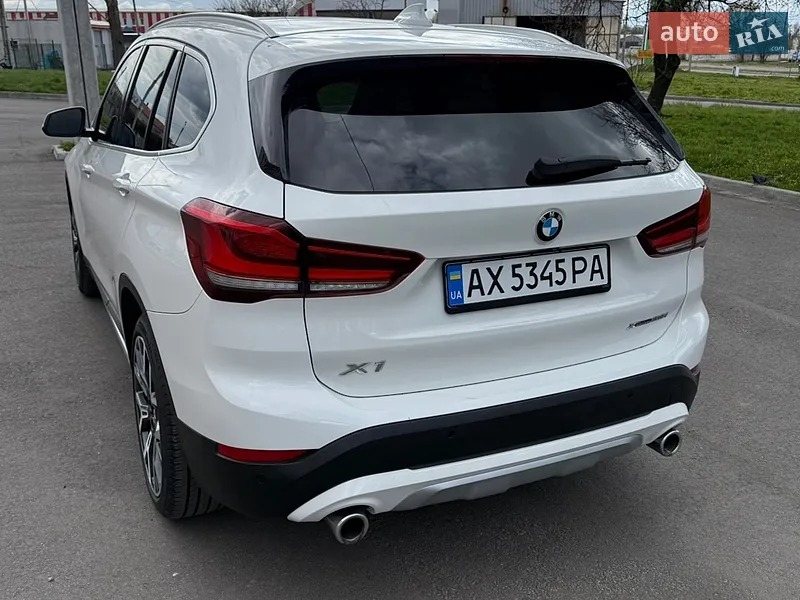 BMW X1 2021 VIN WBXJG9C07M5U40101 фото оголошення 7 з 122