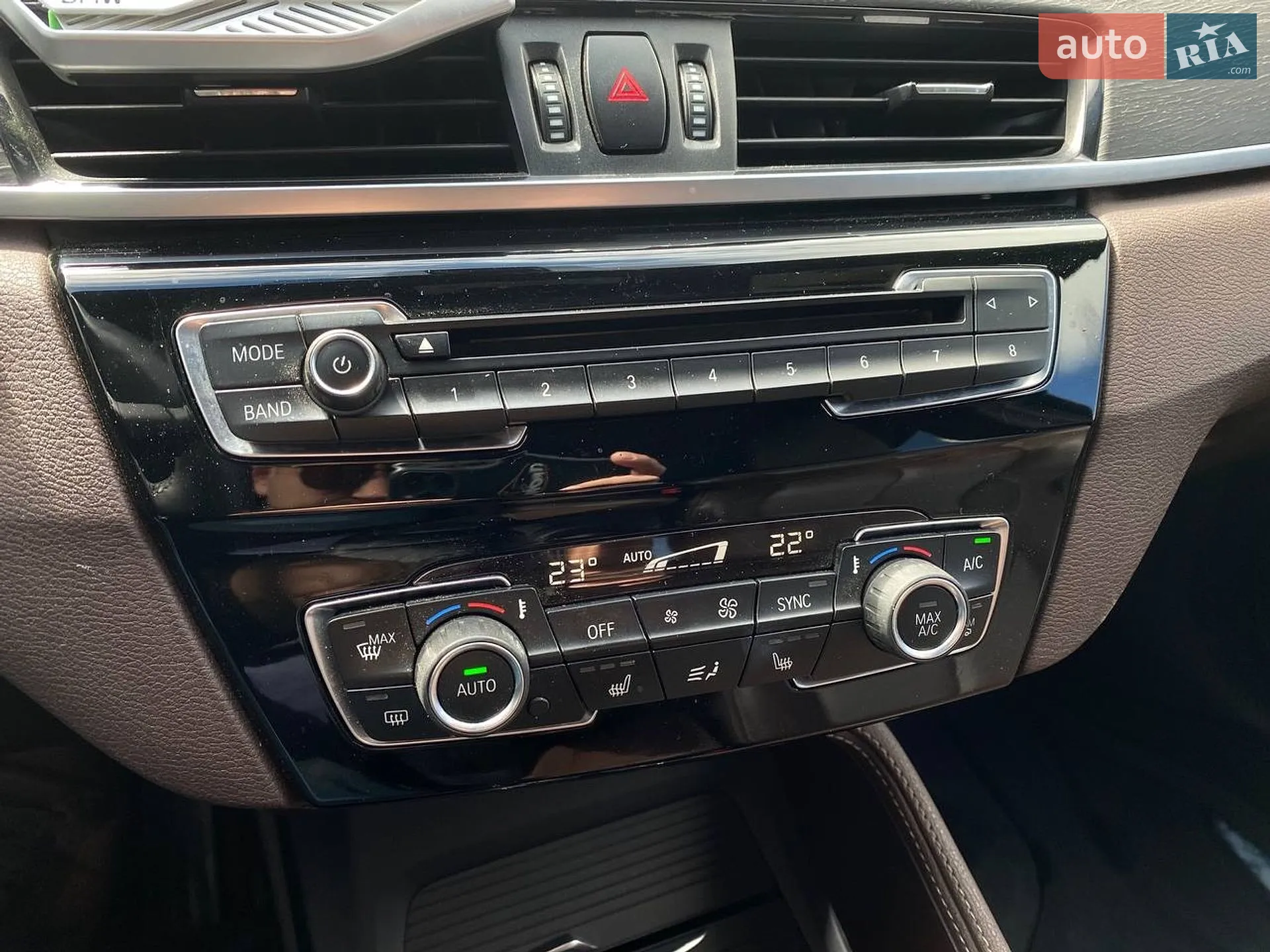 2016 BMW X1 - мініатюра 19