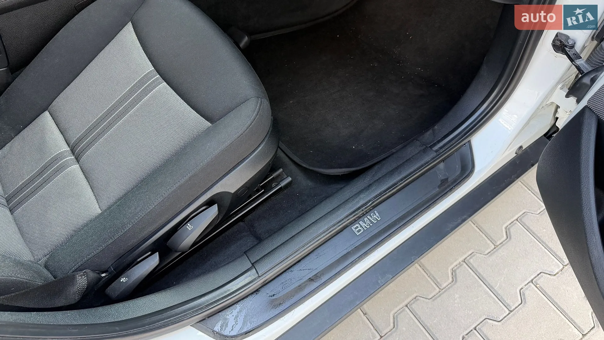 2010 BMW X1 - мініатюра 15