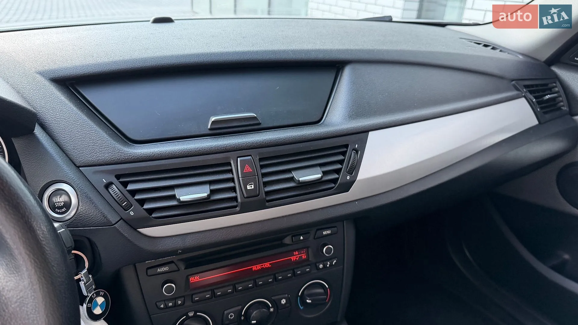 2010 BMW X1 - мініатюра 23