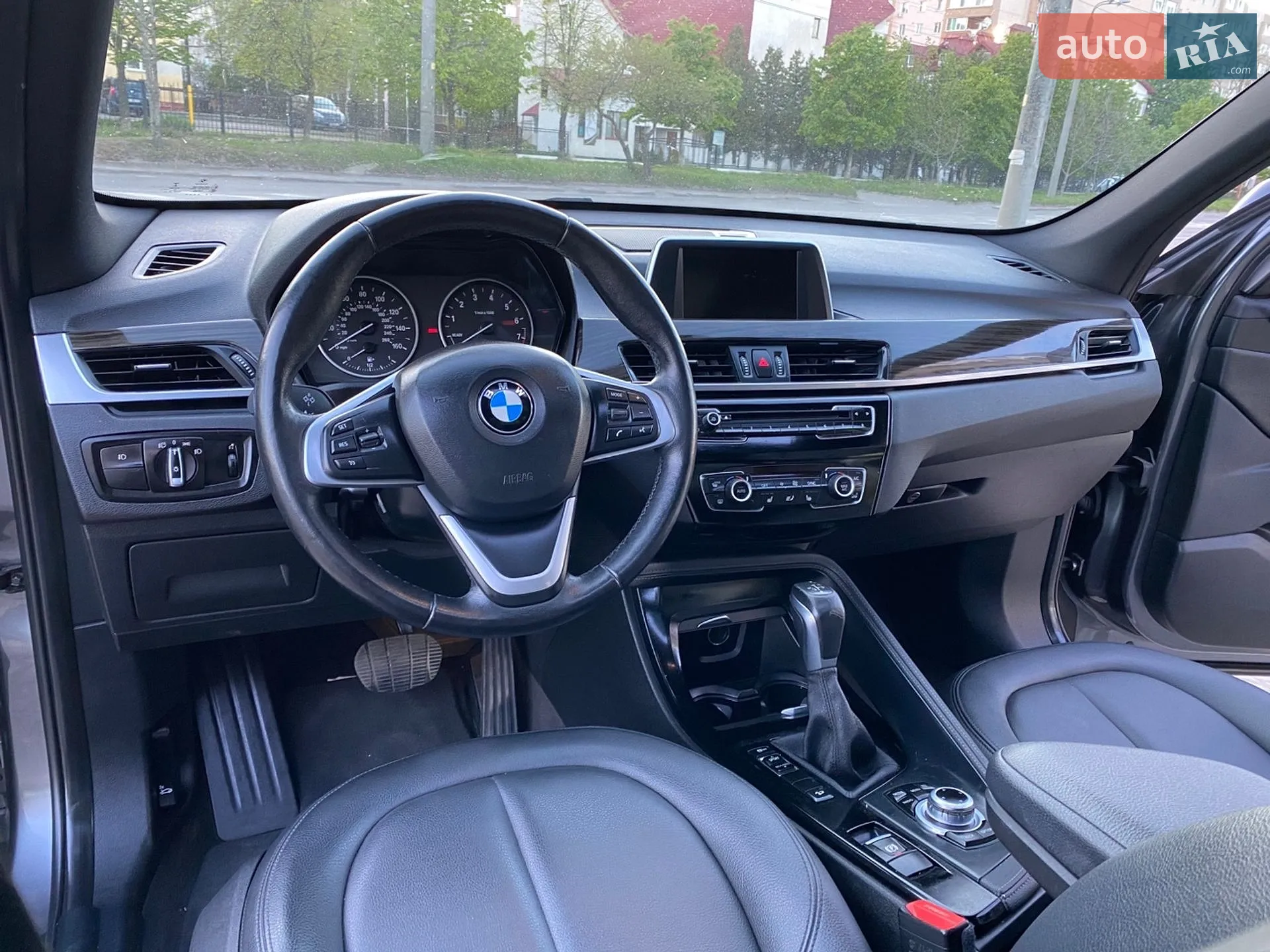 2016 BMW X1 - мініатюра 15