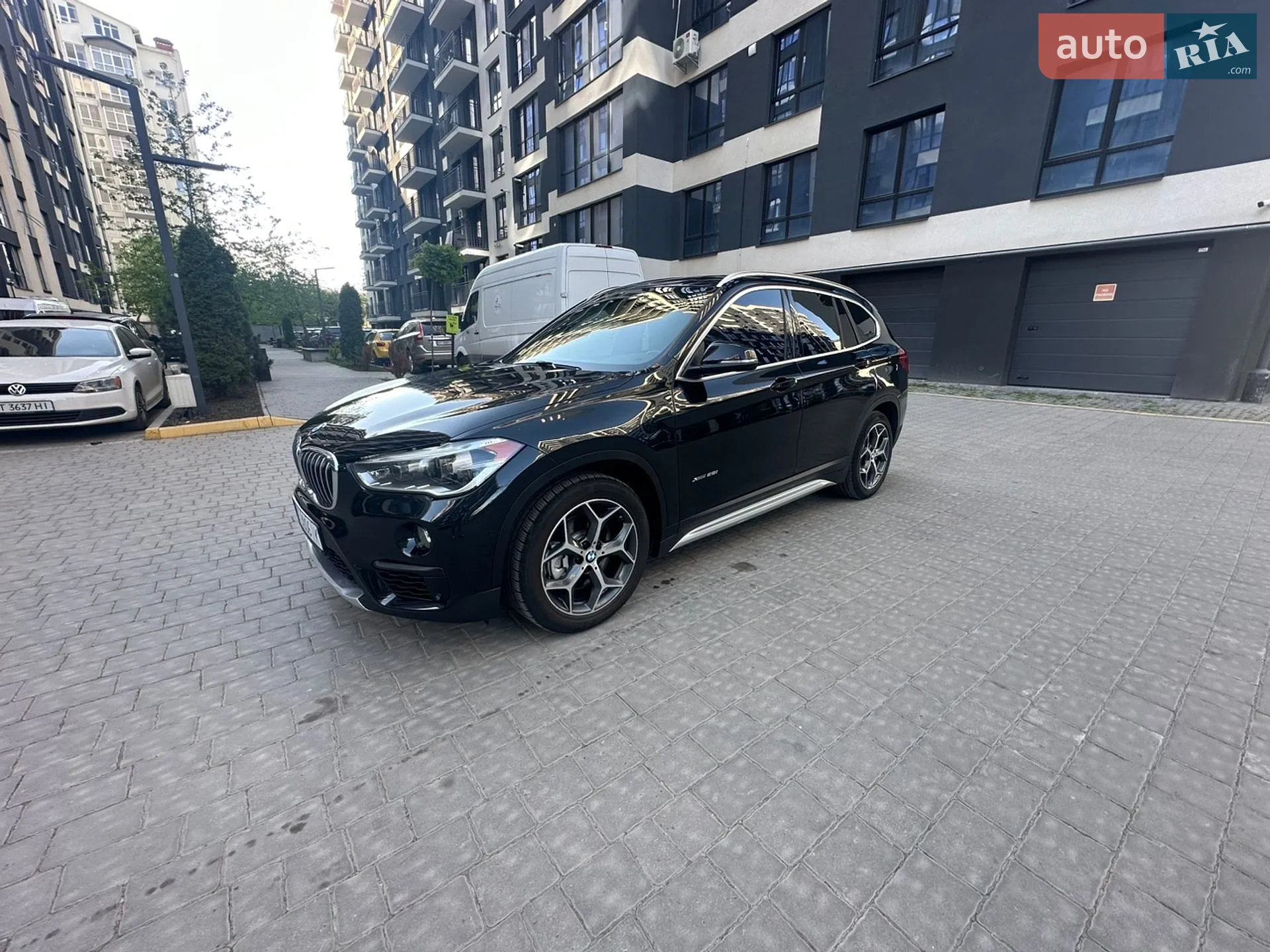 2015 BMW X1 - мініатюра 2