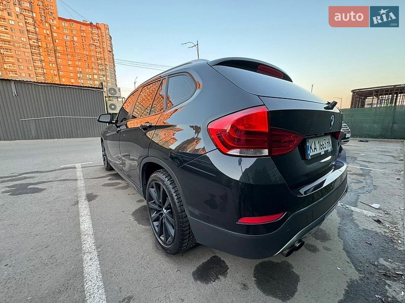 Внедорожник / Кроссовер BMW X1 2012 в Киеве