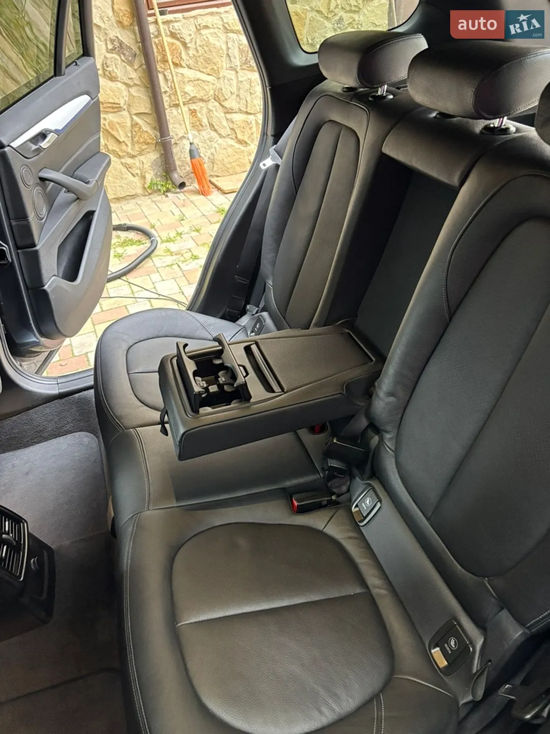 2016 BMW X1 - мініатюра 18