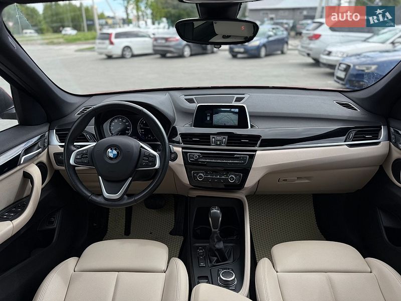 Внедорожник / Кроссовер BMW X1 2019 в Львове