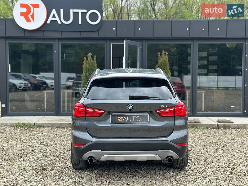 Внедорожник / Кроссовер BMW X1 2016 в Львове