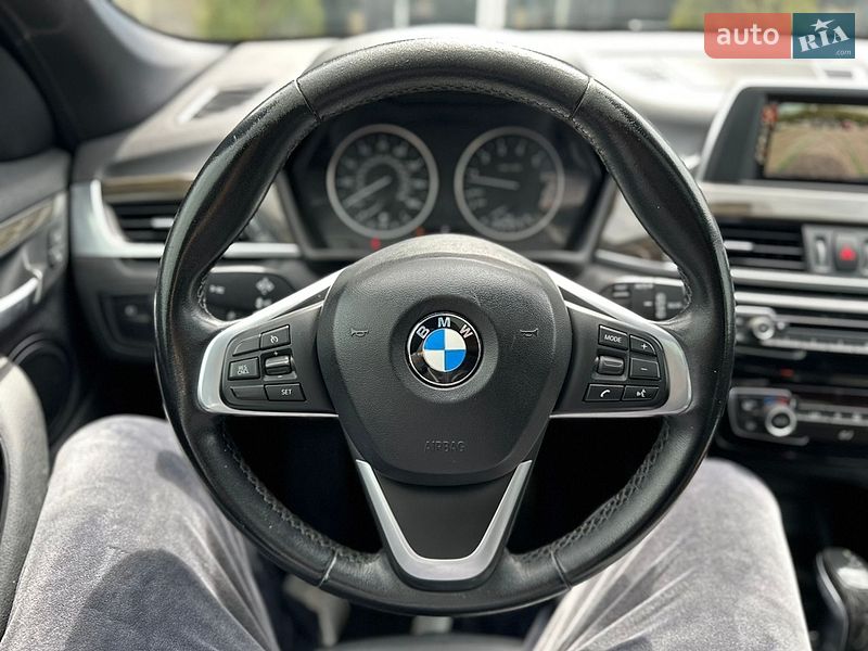 Внедорожник / Кроссовер BMW X1 2016 в Львове