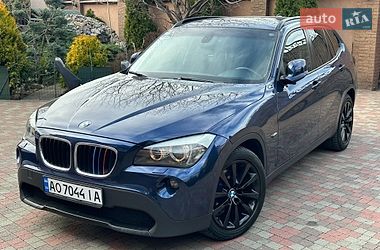 Внедорожник / Кроссовер BMW X1 2011 в Мукачево