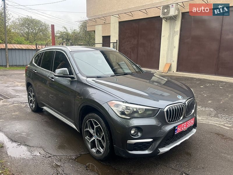 Внедорожник / Кроссовер BMW X1 2018 в Львове