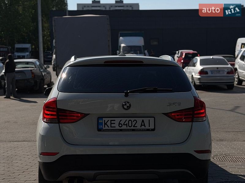 Внедорожник / Кроссовер BMW X1 2013 в Днепре