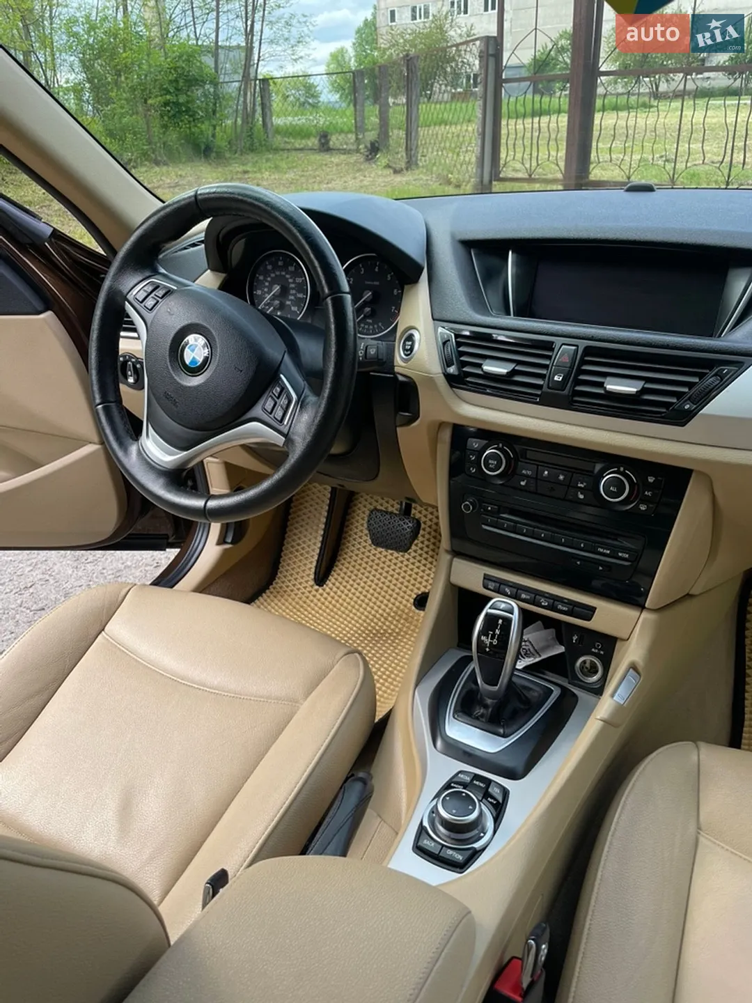 2015 BMW X1 - мініатюра 15