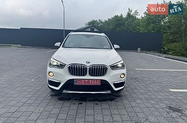 Внедорожник / Кроссовер BMW X1 2016 в Самборе