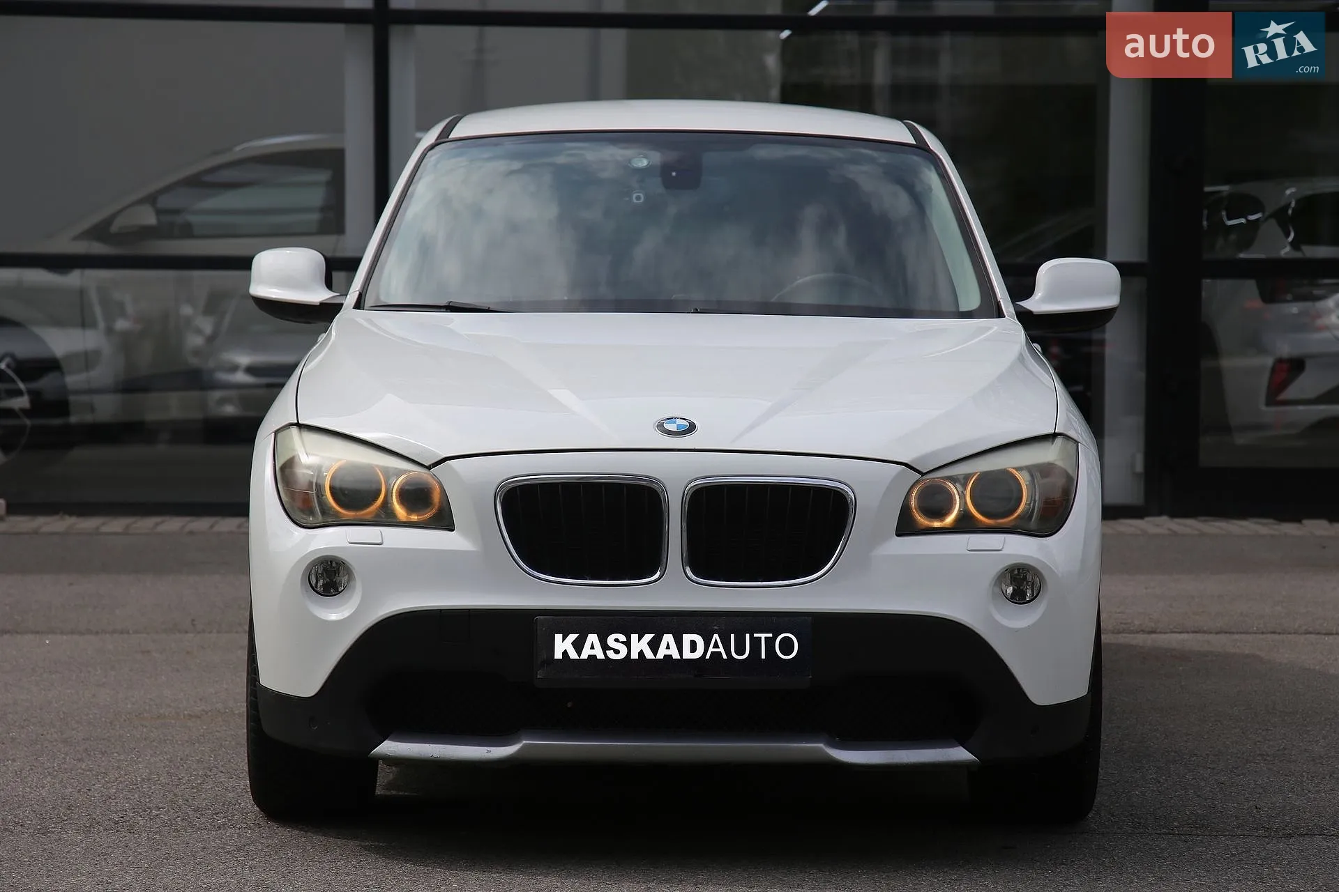 2010 BMW X1 - мініатюра 2