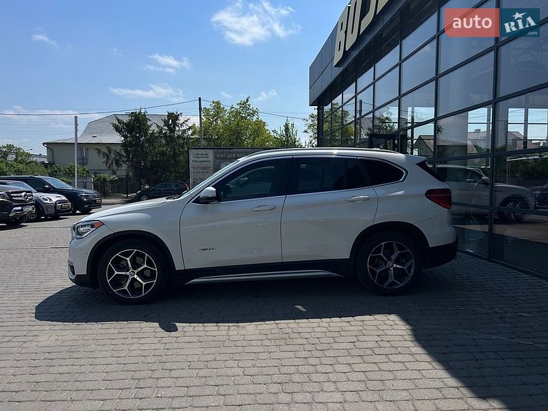 Позашляховик / Кросовер BMW X1 2016 в Івано-Франківську