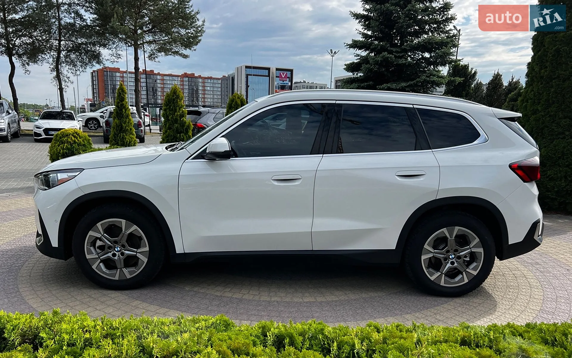 2023 BMW X1 - мініатюра 5