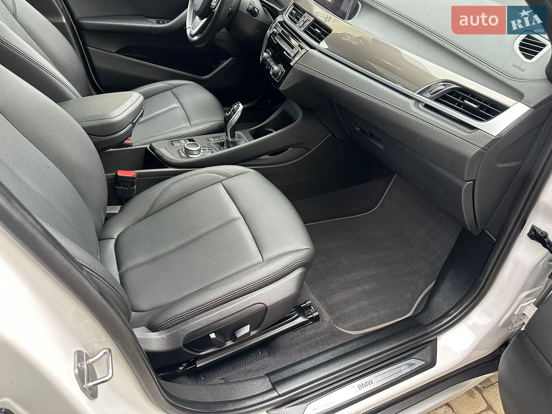 2020 BMW X1 - мініатюра 49