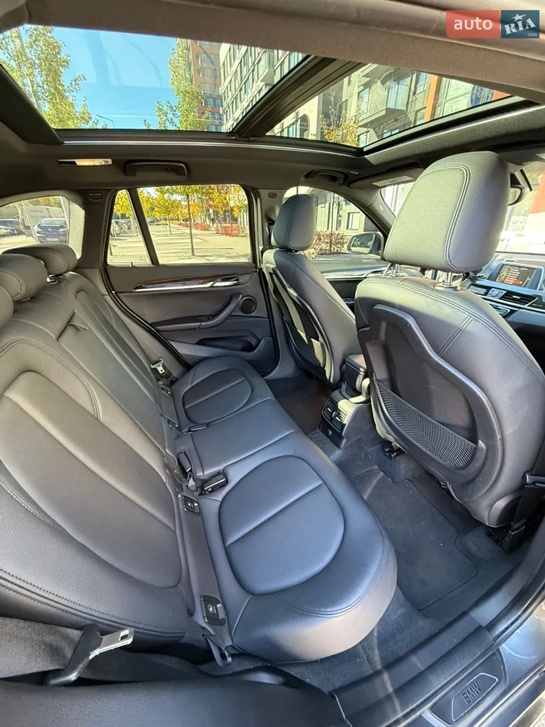 2016 BMW X1 - мініатюра 16