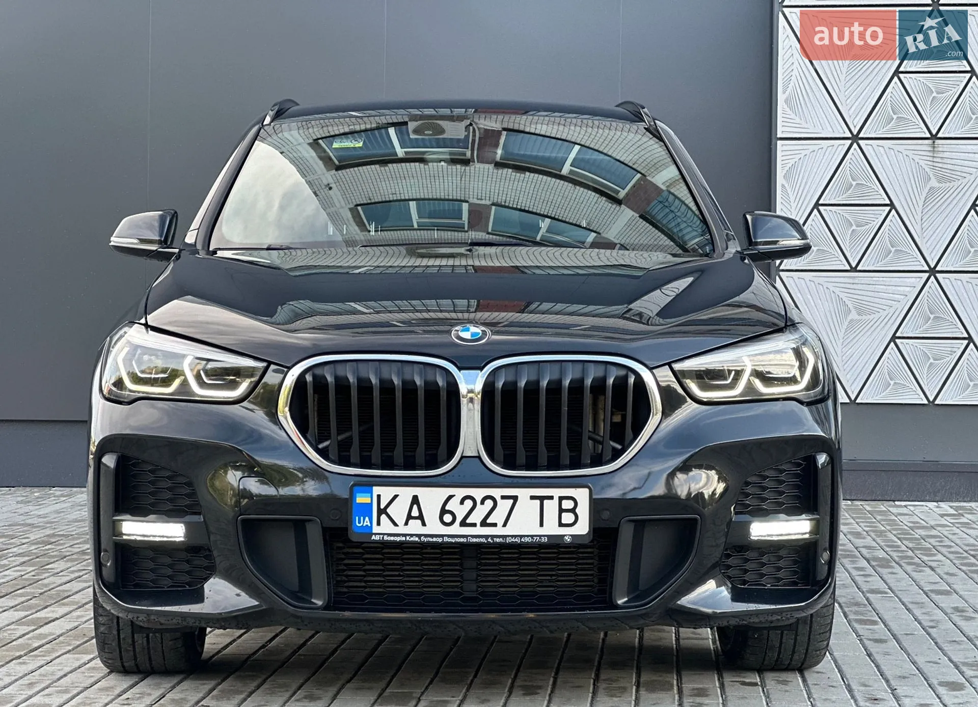 2020 BMW X1 - мініатюра 3