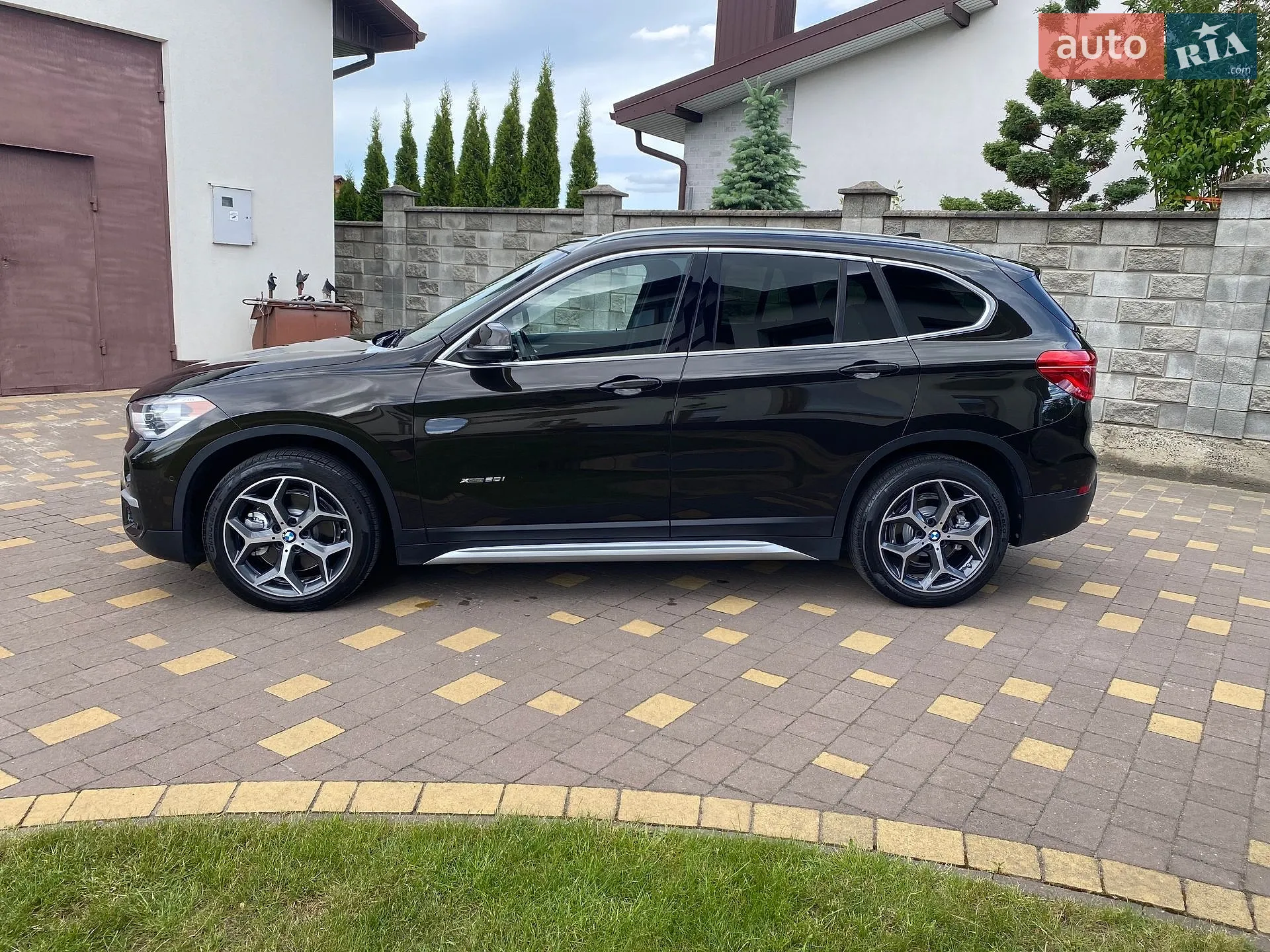 2017 BMW X1 - мініатюра 3