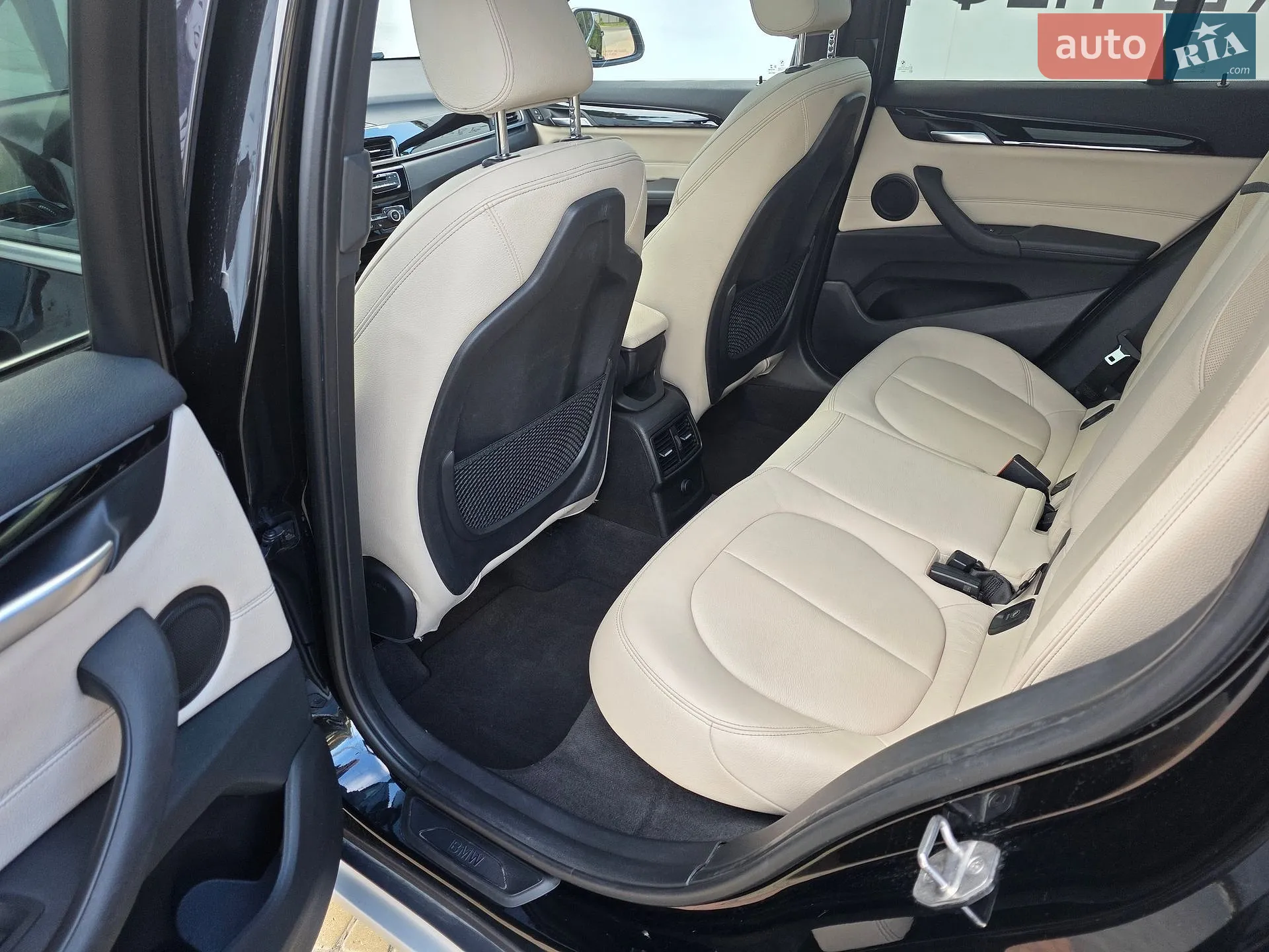 2017 BMW X1 - мініатюра 15