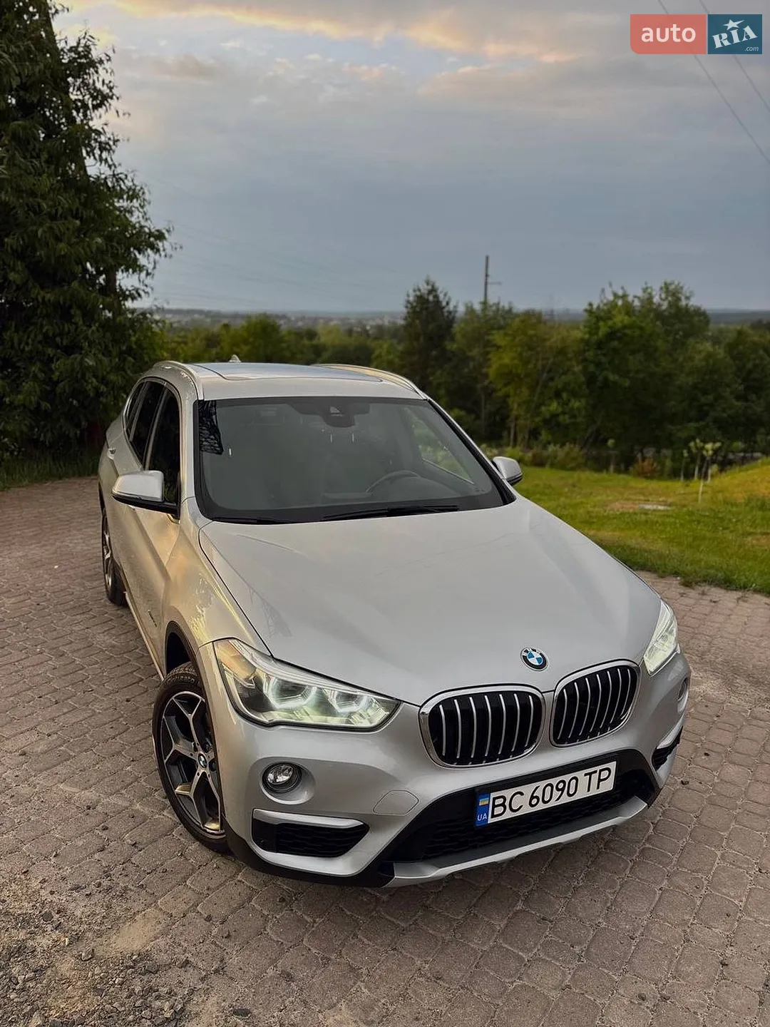 2016 BMW X1 - мініатюра 3