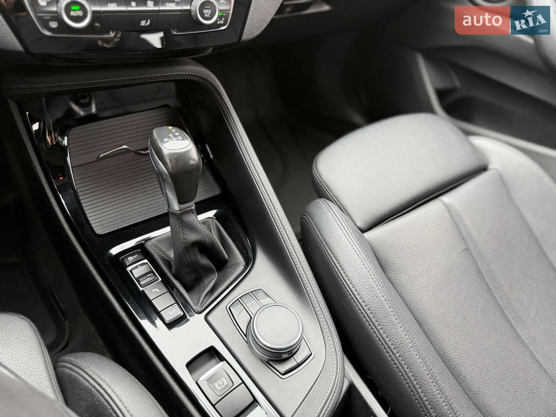 2016 BMW X1 - мініатюра 49