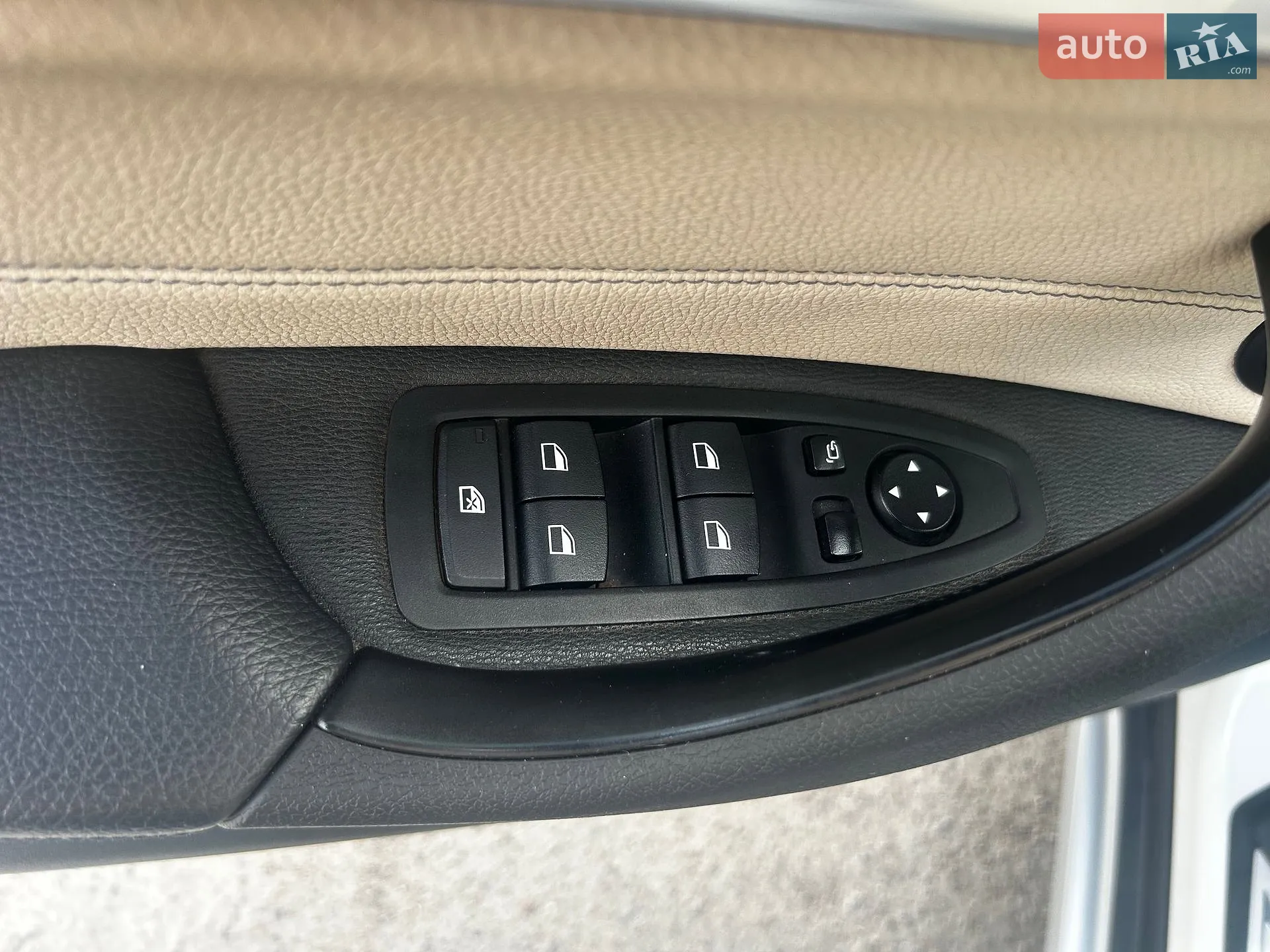 BMW X1 2016 VIN WBXHT3Z38G4A50842 фото оголошення 27 з 36