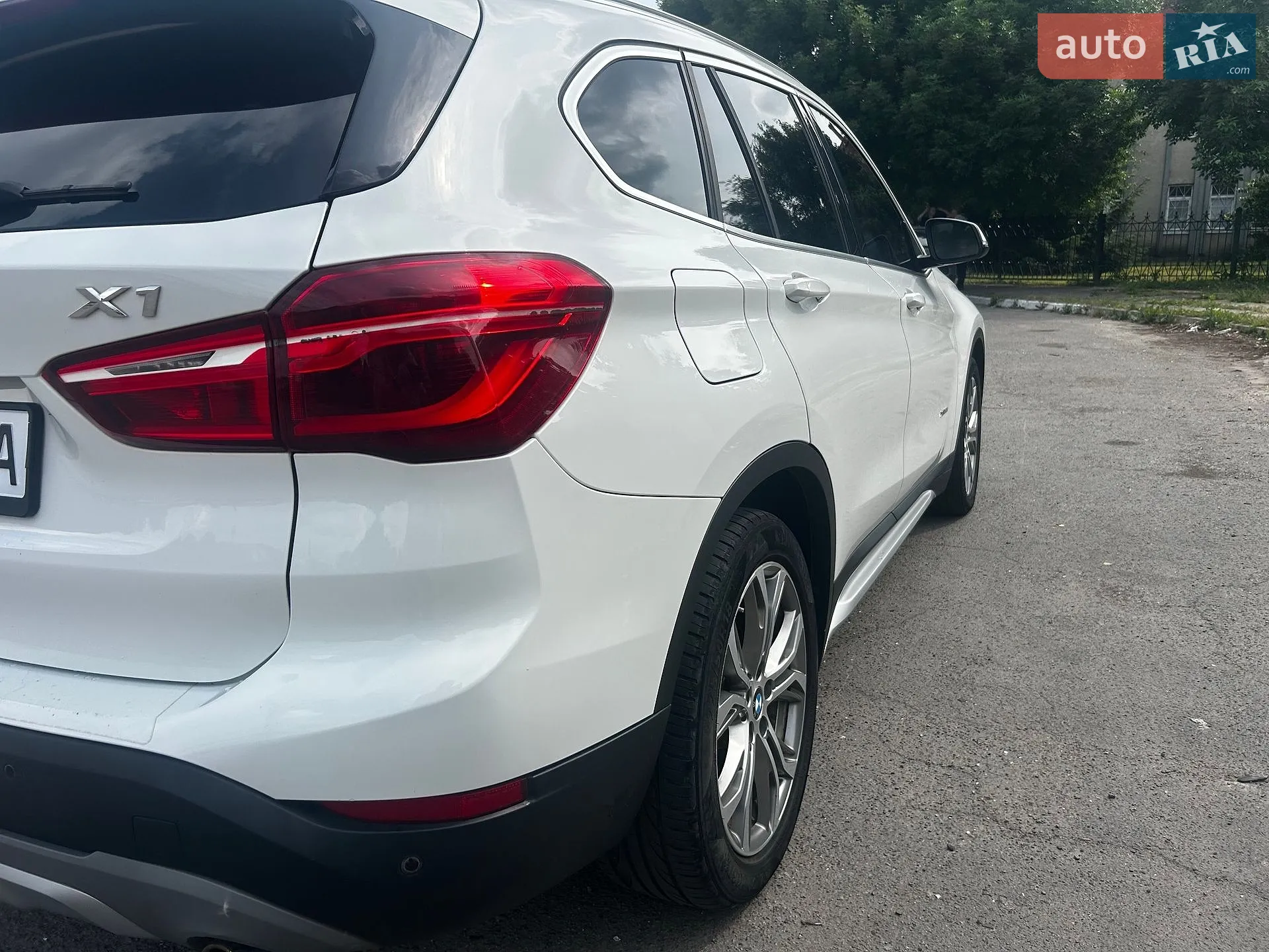 BMW X1 2016 VIN WBXHT3Z38G4A50842 фото оголошення 7 з 36
