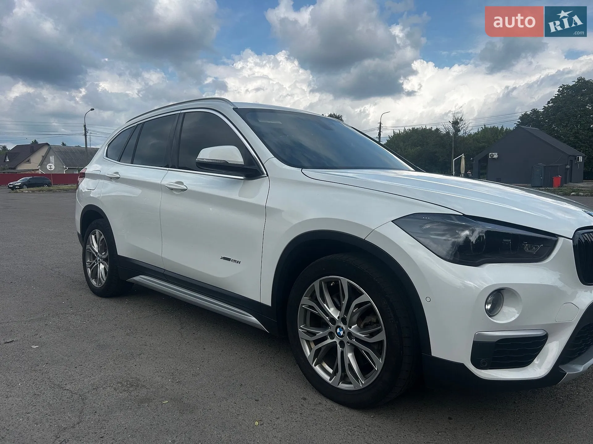 BMW X1 2016 VIN WBXHT3Z38G4A50842 фото оголошення 4 з 36
