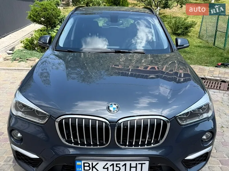 BMW X1