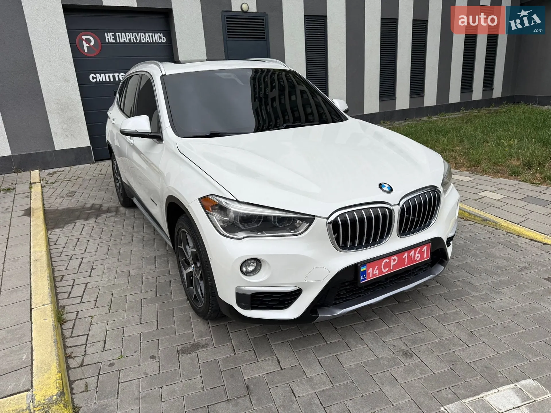 2016 BMW X1 - мініатюра 2