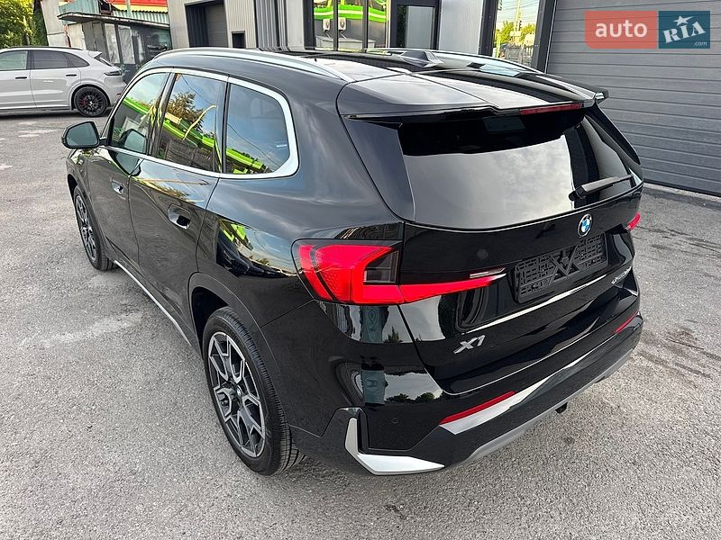 Внедорожник / Кроссовер BMW X1 2025 в Тернополе