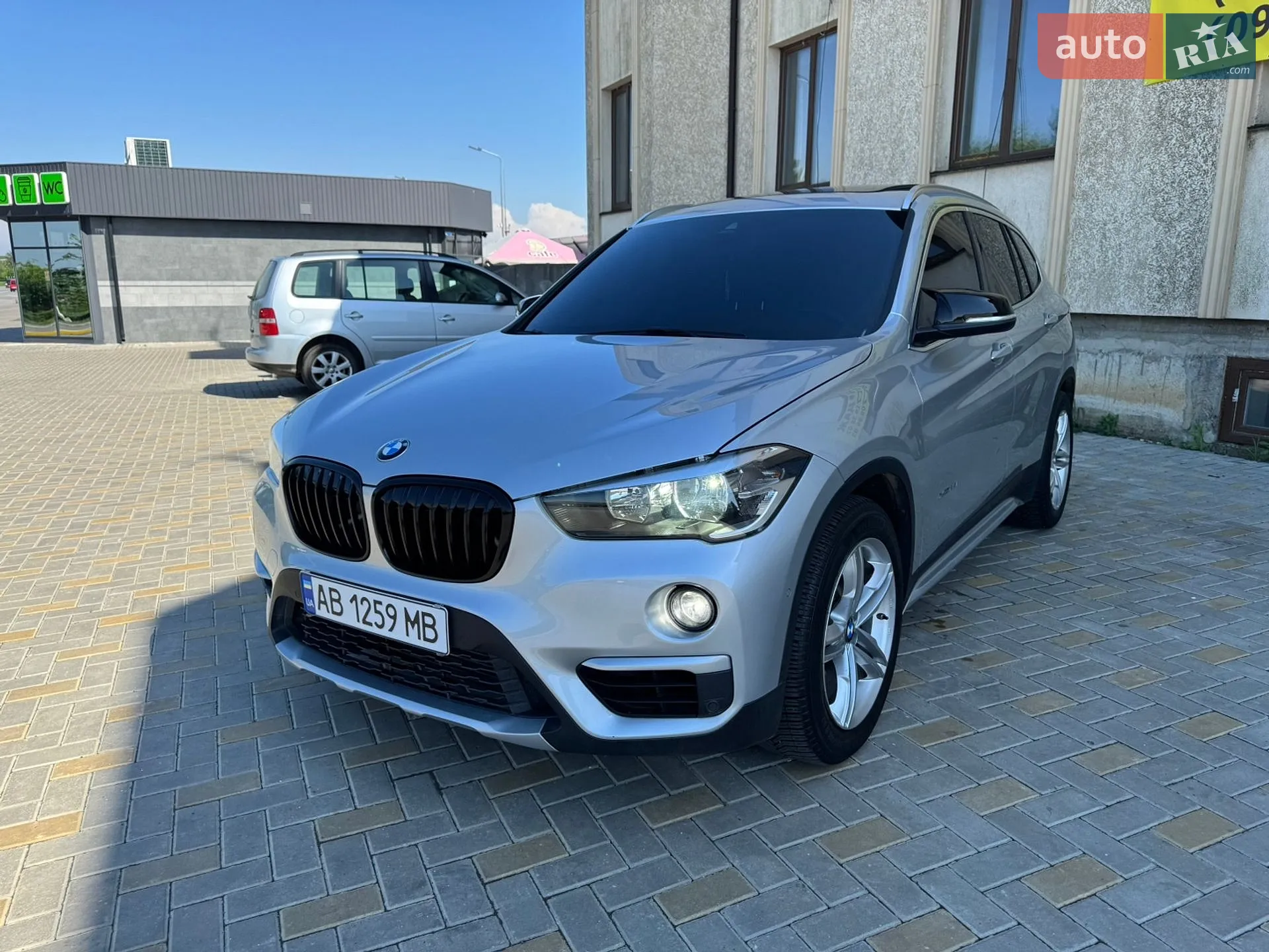 2015 BMW X1 - мініатюра 2