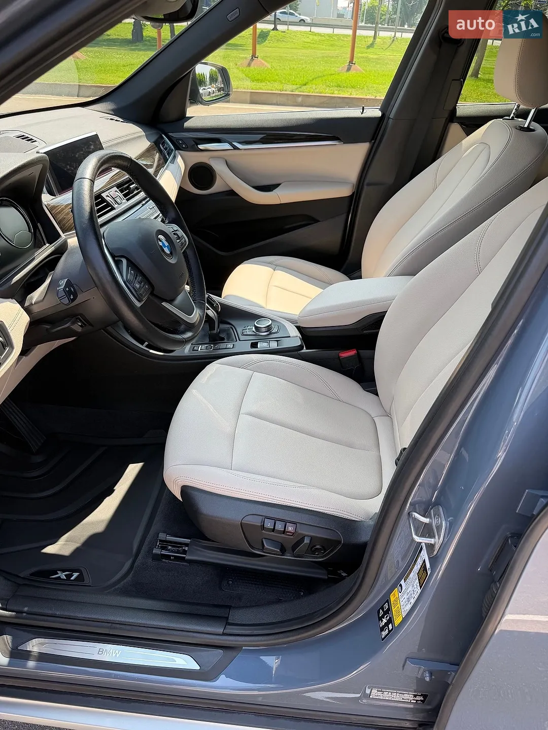 2021 BMW X1 - мініатюра 17